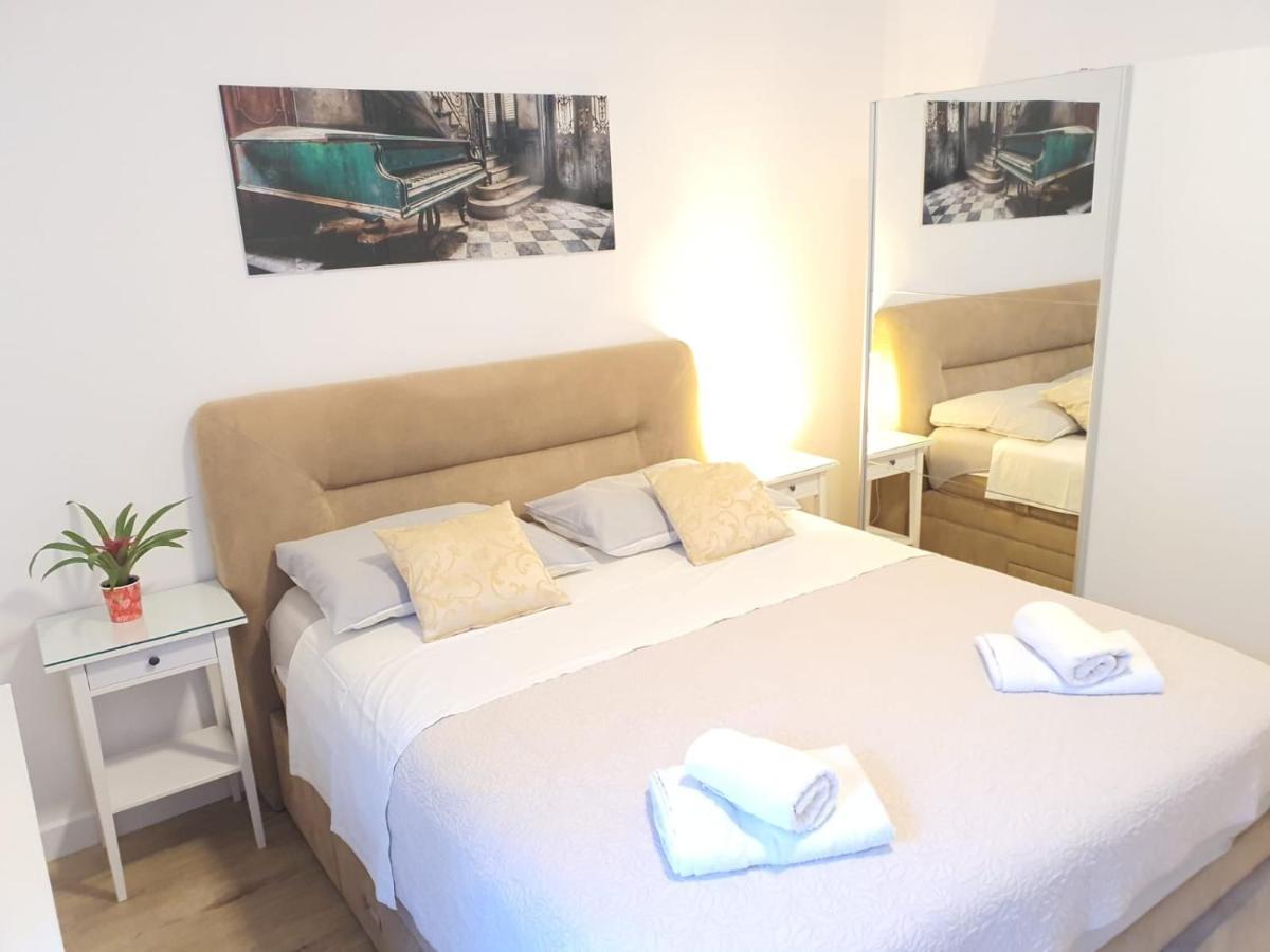 Apartments Anica & Gabriela Makarska Dış mekan fotoğraf