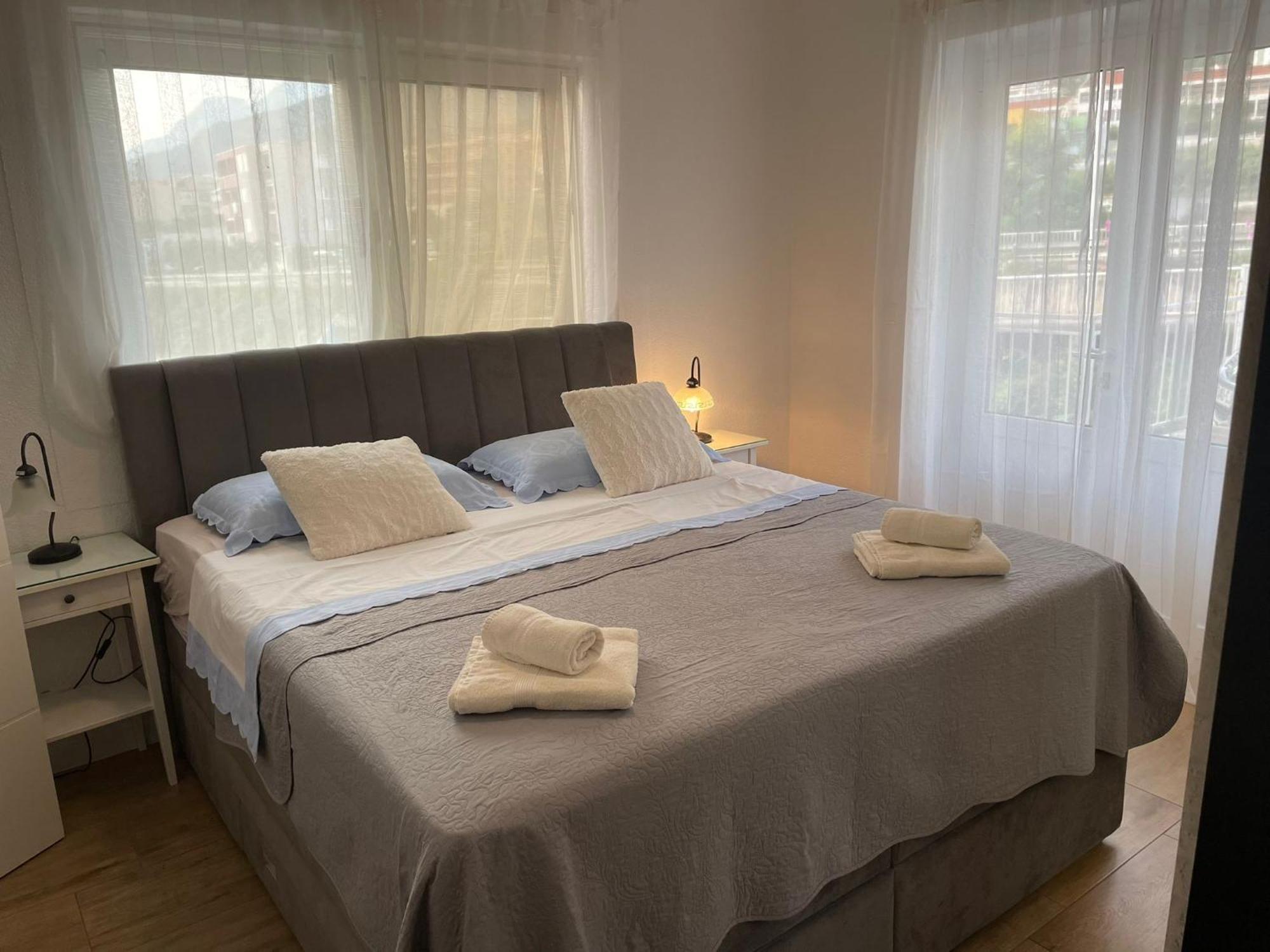 Apartments Anica & Gabriela Makarska Dış mekan fotoğraf