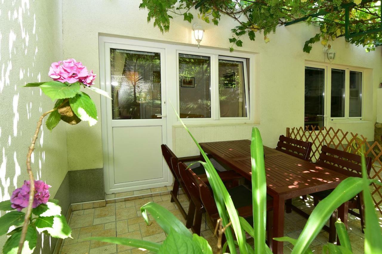 Apartments Anica & Gabriela Makarska Dış mekan fotoğraf